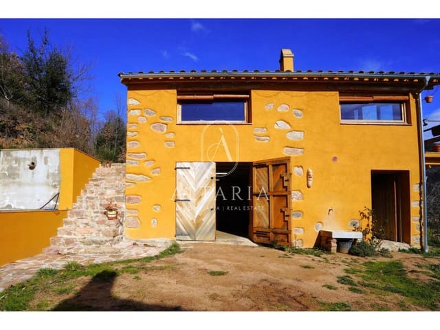 2 slaapkamer Finca/Landhuis te koop in Sant Hilari Sacalm - € 268.000 (Ref: 9629487)