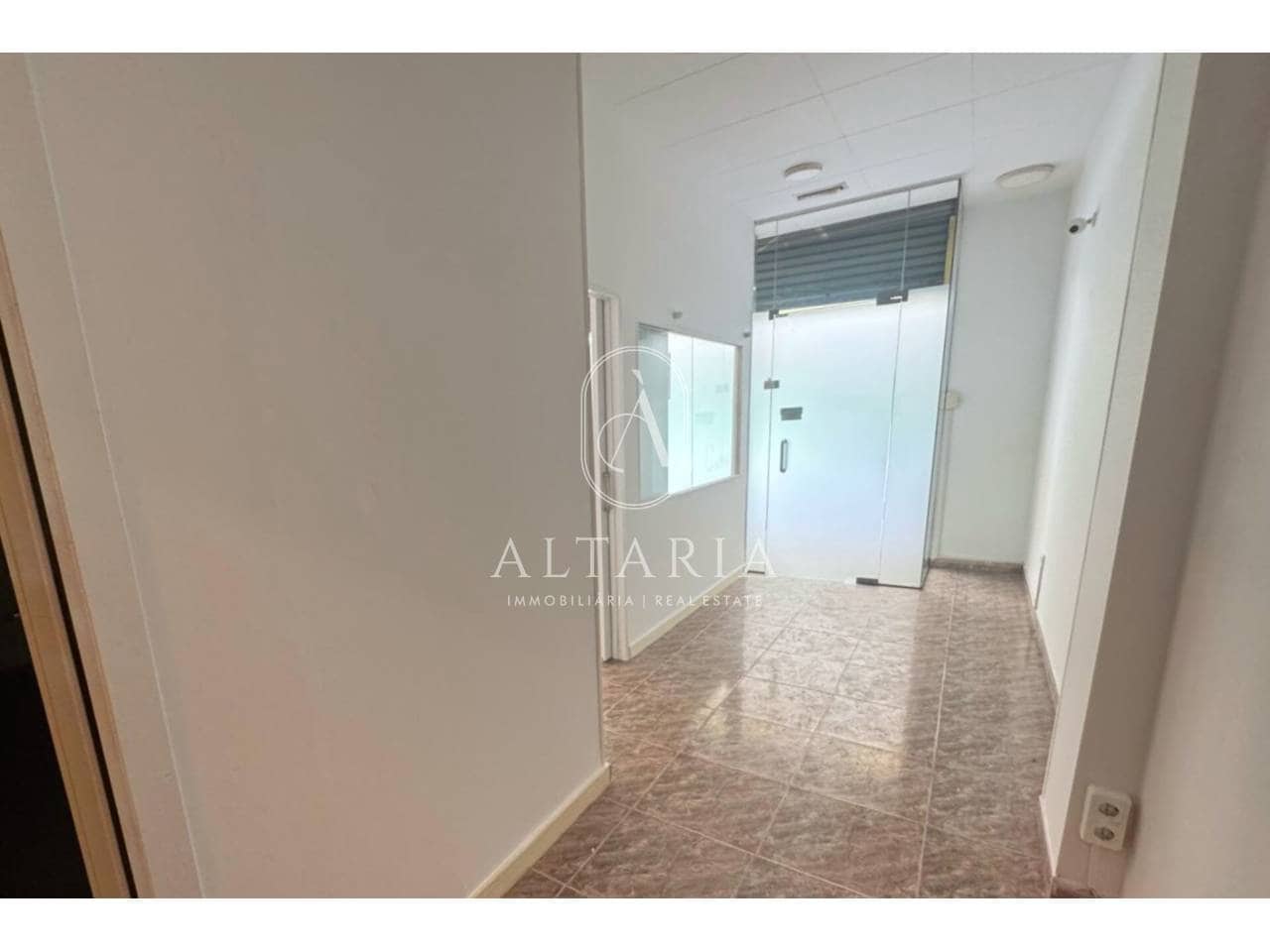 3 chambre Local Commercial à vendre à Malgrat de Mar - 78 000 € (Ref: 9638943)