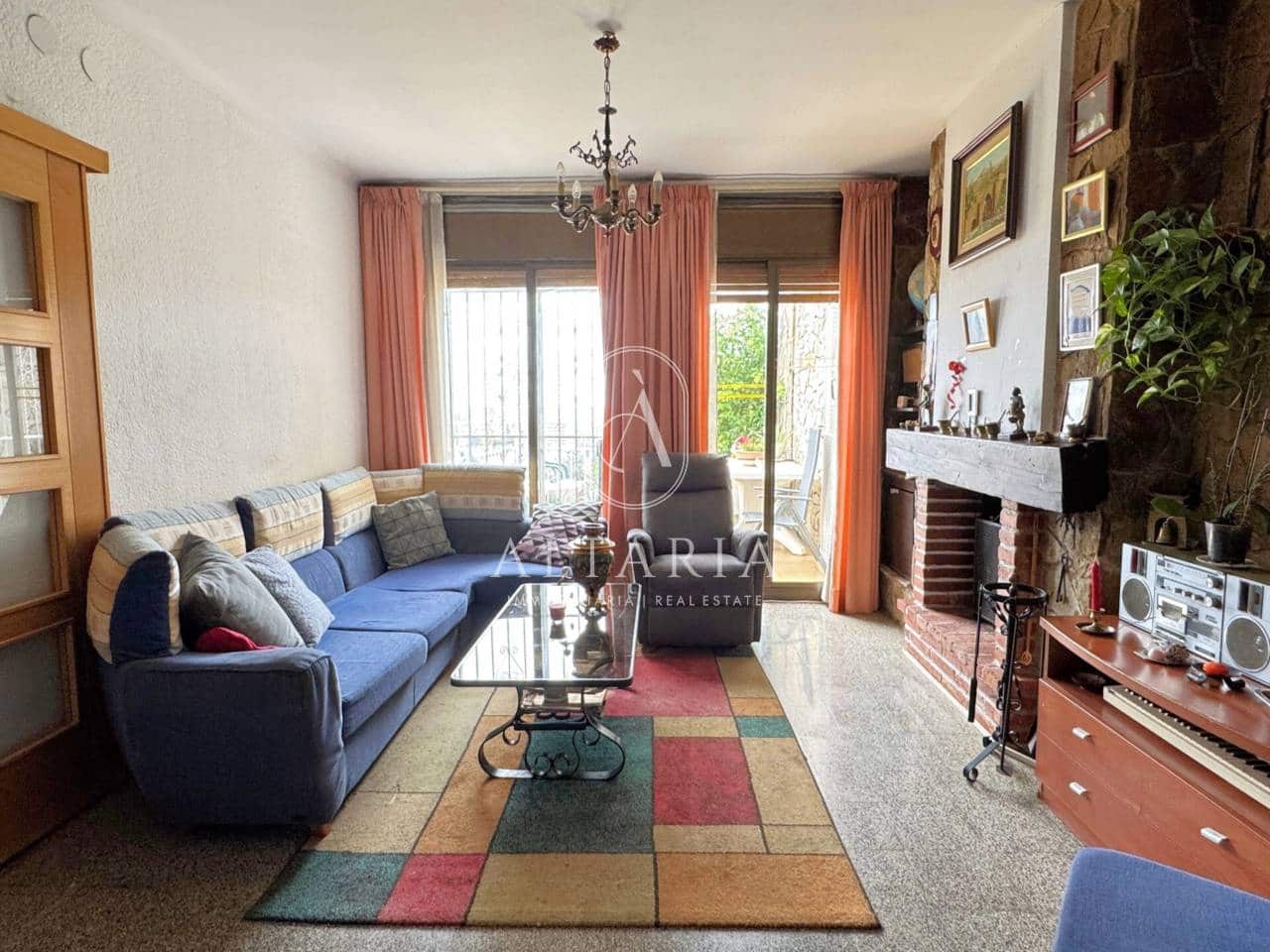 3 soverom Villa til salgs i Santa Susanna - € 245 000 (Ref: 9679395)