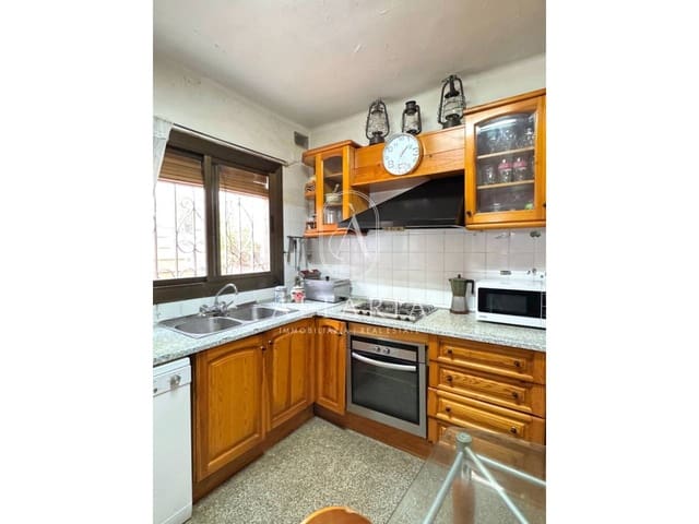 3 soverom Villa til salgs i Santa Susanna - € 245 000 (Ref: 9679395)