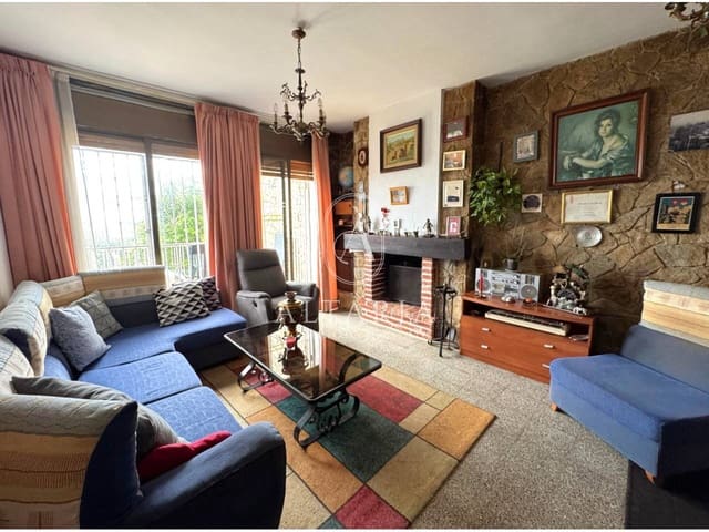 3 soverom Villa til salgs i Santa Susanna - € 245 000 (Ref: 9679395)