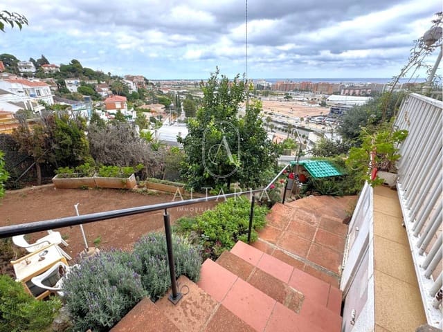 3 soverom Villa til salgs i Santa Susanna - € 245 000 (Ref: 9679395)