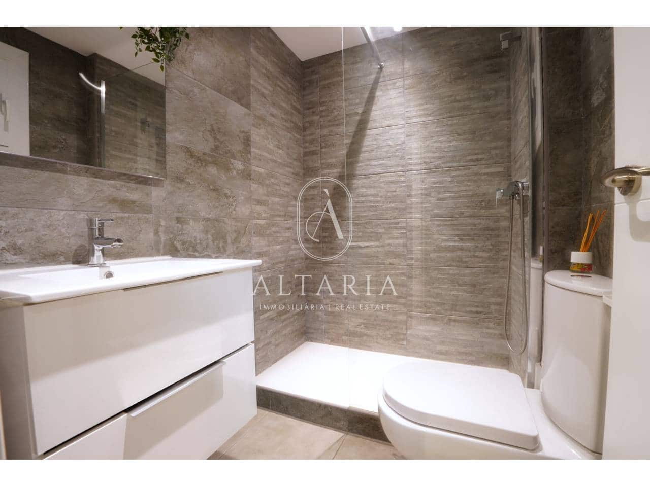 3 bedroom Flat for sale in Malgrat de Mar - € 182,000 (Ref: 9703356)