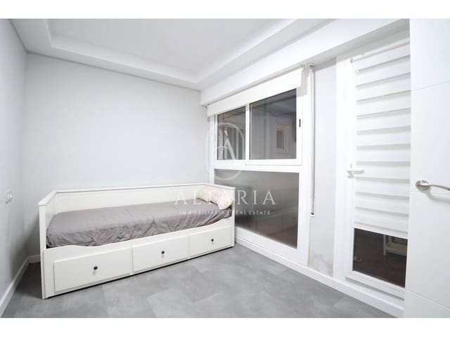 3 bedroom Flat for sale in Malgrat de Mar - € 182,000 (Ref: 9703356)