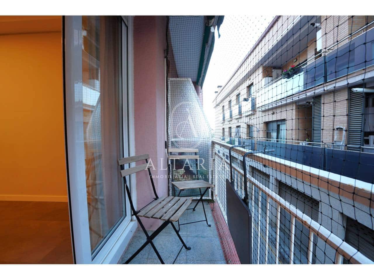 3 bedroom Flat for sale in Malgrat de Mar - € 182,000 (Ref: 9703356)