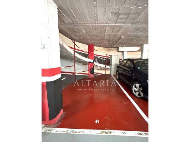 Garaje en Barcelona ciudad en venta - 70.000 € (Ref: 9743978)
