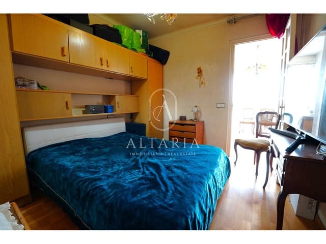 4 soveværelse Lejlighed til salg i Llagostera - € 195.000 (Ref: 9770185)