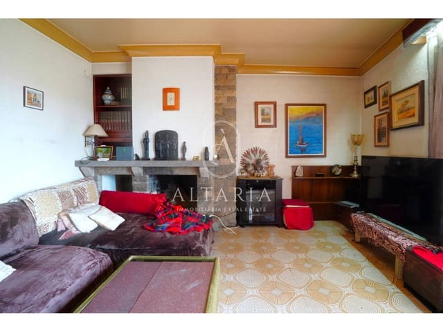 4 soveværelse Lejlighed til salg i Llagostera - € 195.000 (Ref: 9770185)