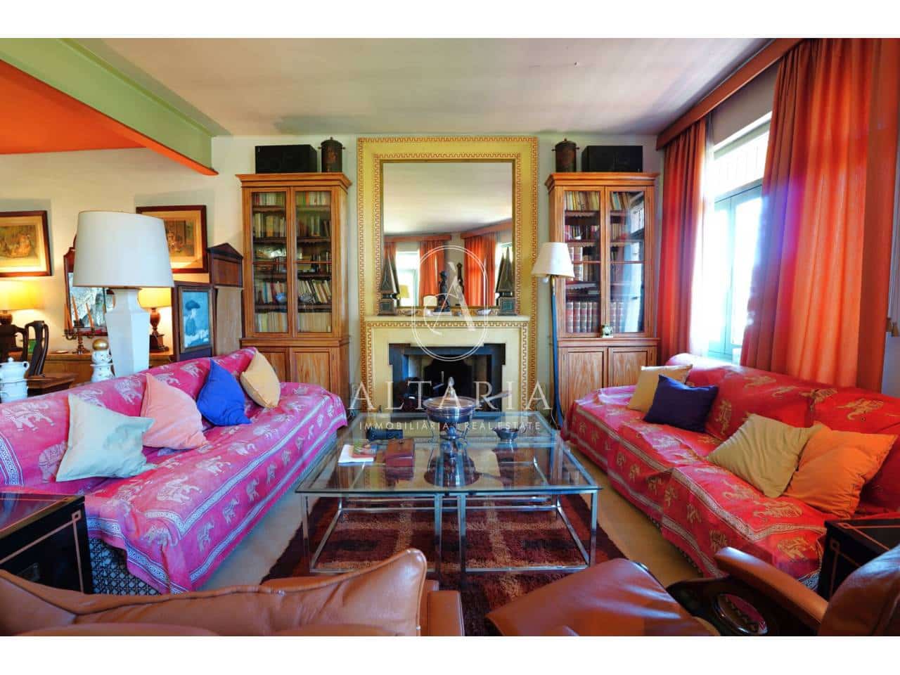 4 bedroom Villa for sale in Santa Susanna - € 820,000 (Ref: 9777325)