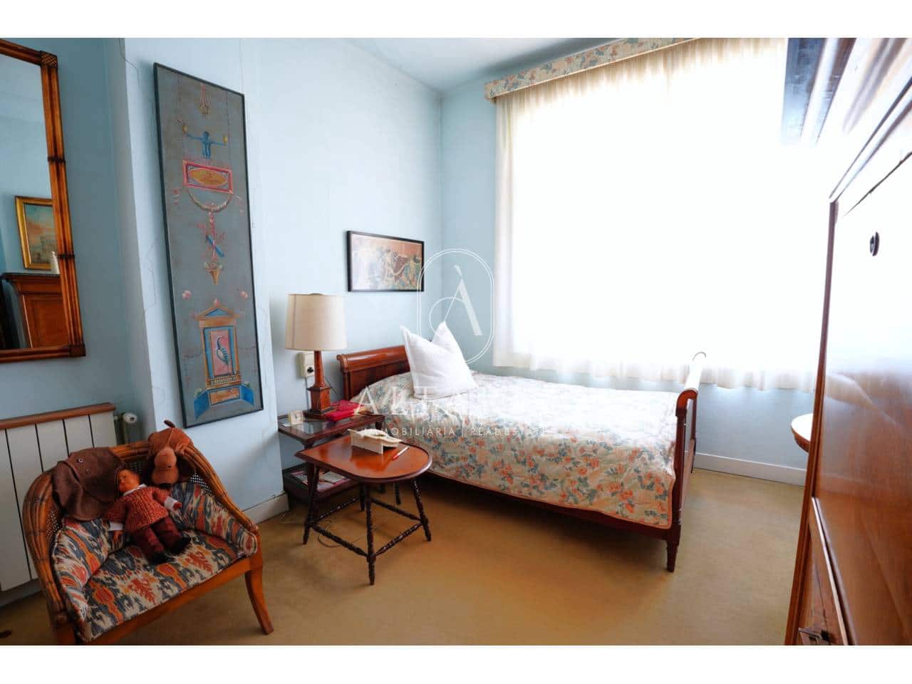 4 bedroom Villa for sale in Santa Susanna - € 820,000 (Ref: 9777325)