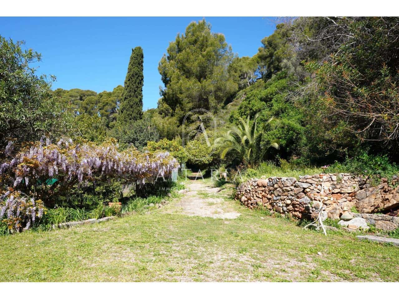 4 bedroom Villa for sale in Santa Susanna - € 820,000 (Ref: 9777325)