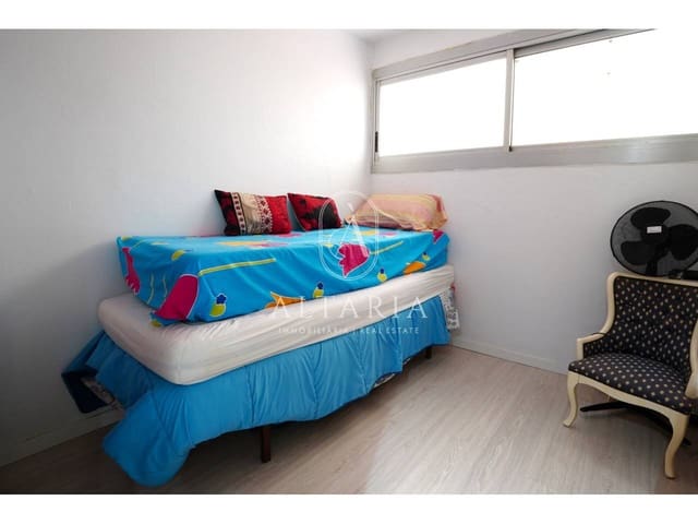 3 quarto Apartamento para venda em Sant Adrià de Besòs - 165 000 € (Ref: 9850840)