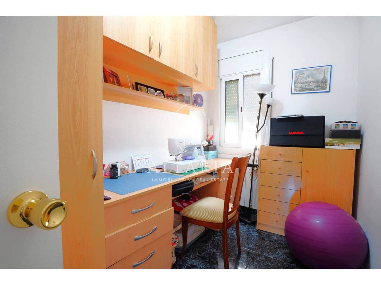 4 Zimmer Wohnung zu verkaufen in Malgrat de Mar - 208.000 € (Ref: 9941659)