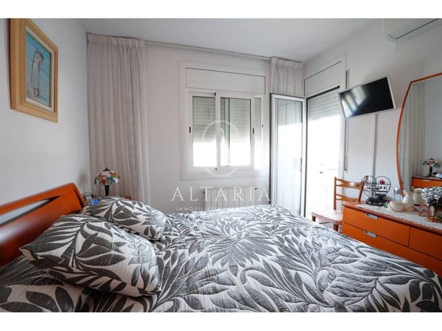 4 Zimmer Wohnung zu verkaufen in Malgrat de Mar - 208.000 € (Ref: 9941659)
