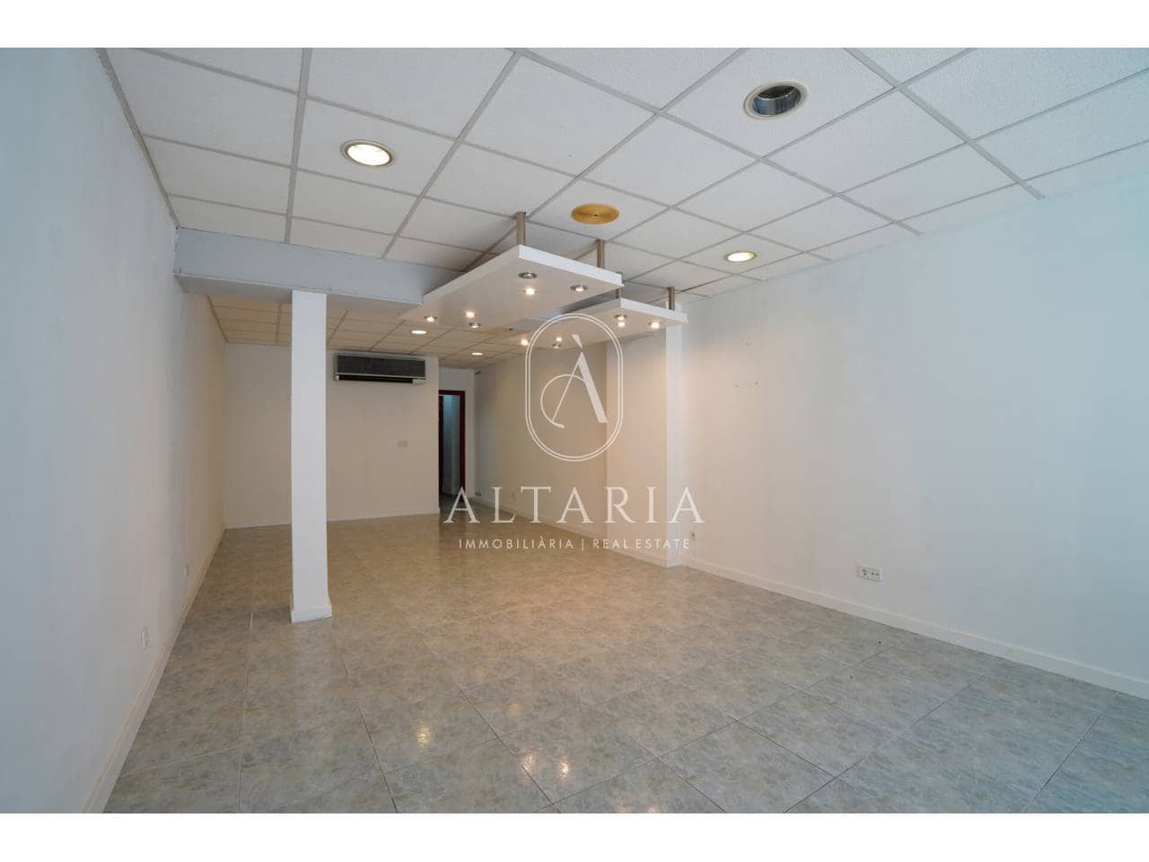 Komercyjne na sprzedaż w Malgrat de Mar - 65 000 € (Ref: 9943873)