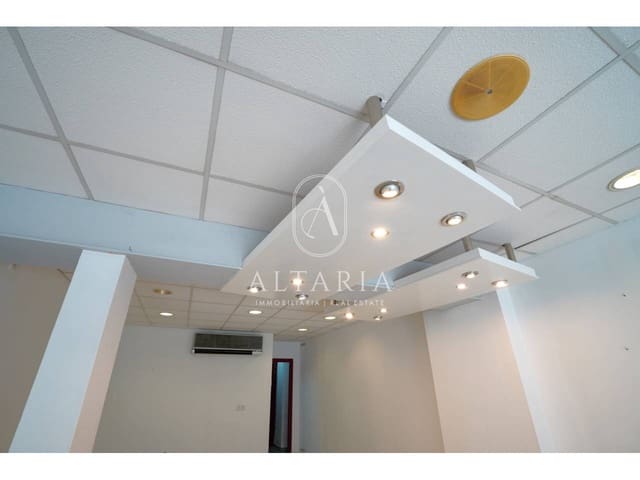 Local Comercial en Malgrat de Mar en venta - 65.000 € (Ref: 9943873)