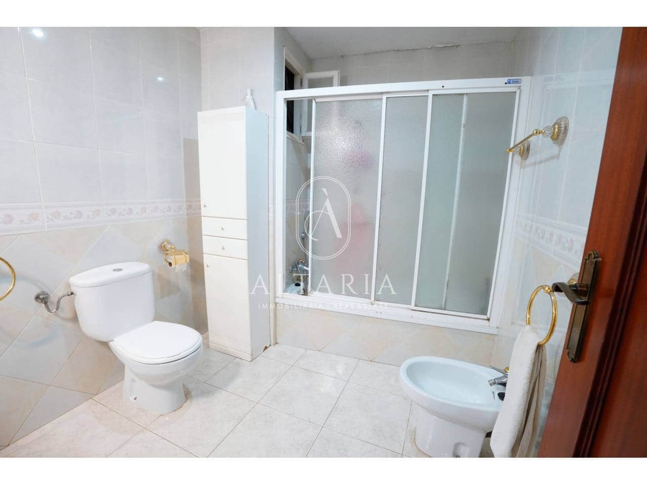 3 bedroom Flat for sale in Arbucies - € 140,000 (Ref: 9953642)