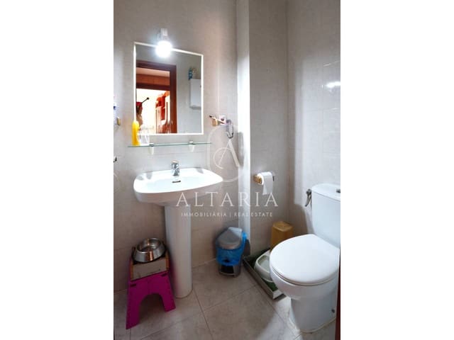 3 bedroom Flat for sale in Arbúcies - € 140,000 (Ref: 9953642)