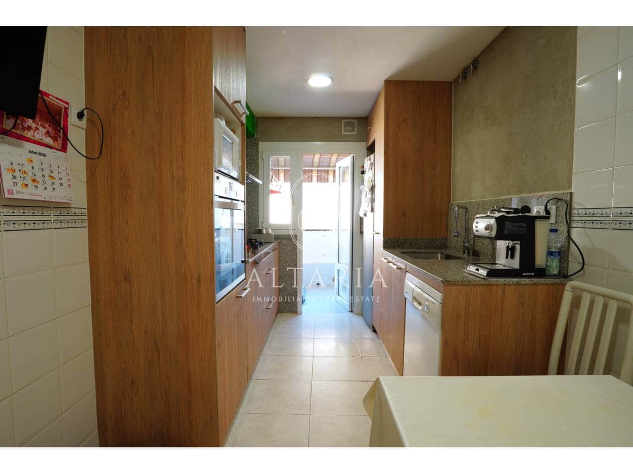 3 bedroom Flat for sale in Arbucies - € 140,000 (Ref: 9953642)