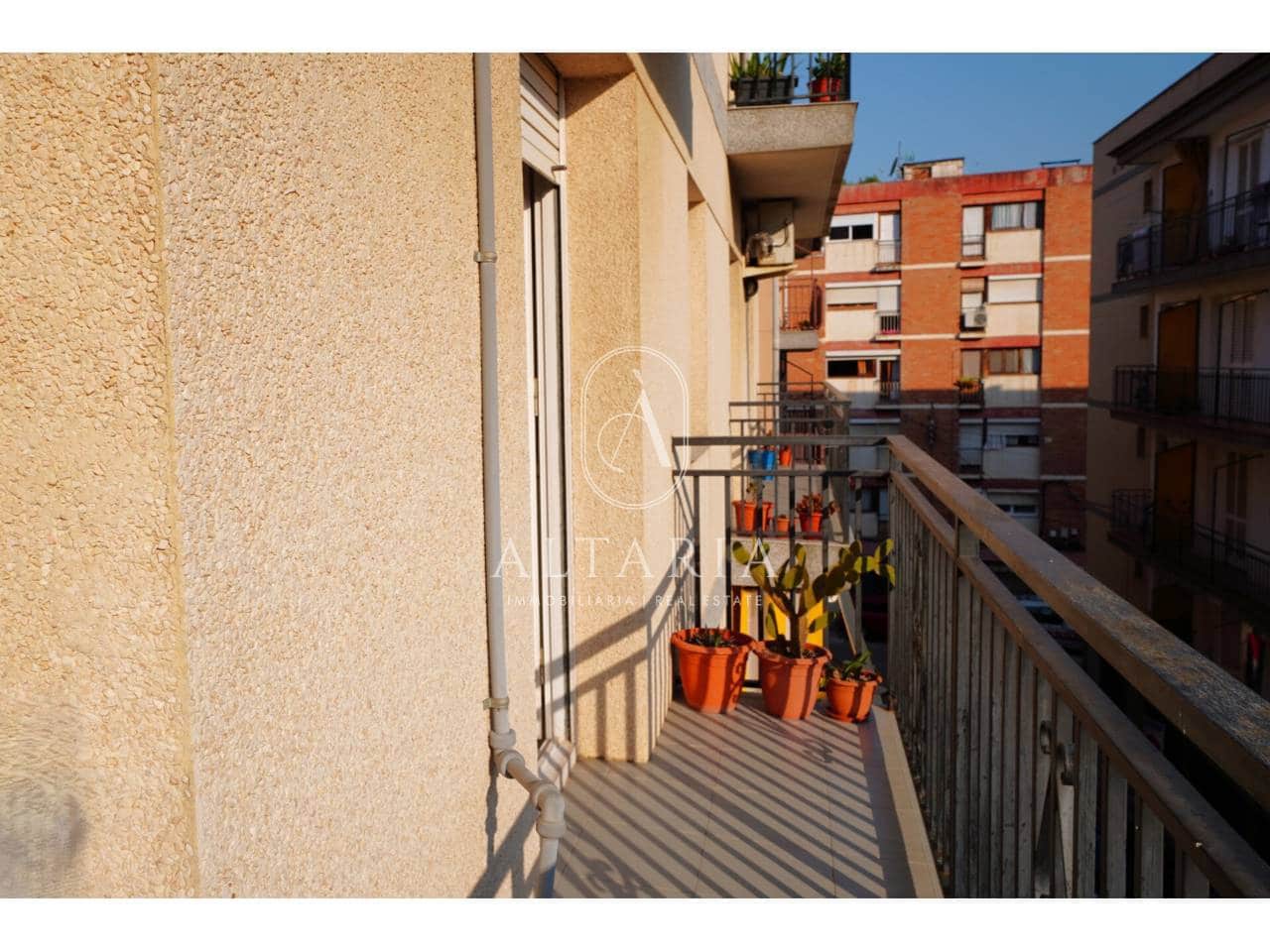 3 bedroom Flat for sale in Arbucies - € 140,000 (Ref: 9953642)