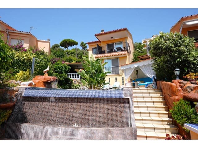 3 sypialnia Willa na sprzedaż w Santa Susanna z basenem - 475 000 € (Ref: 9961818)