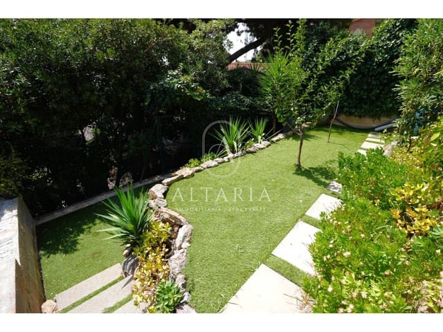 3 sypialnia Willa na sprzedaż w Santa Susanna z basenem - 475 000 € (Ref: 9961818)
