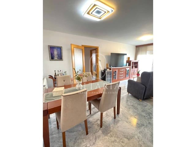 3 quarto Apartamento para venda em Malgrat de Mar com piscina - 250 000 € (Ref: 9964563)