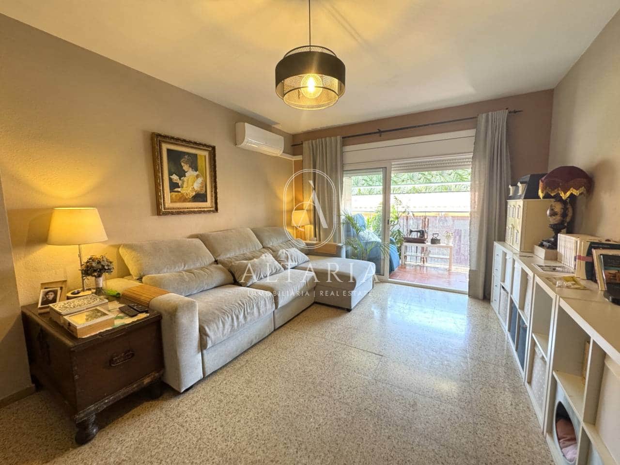 3 bedroom Apartment for sale in Pineda de Mar - € 212,000 (Ref: 9984164)