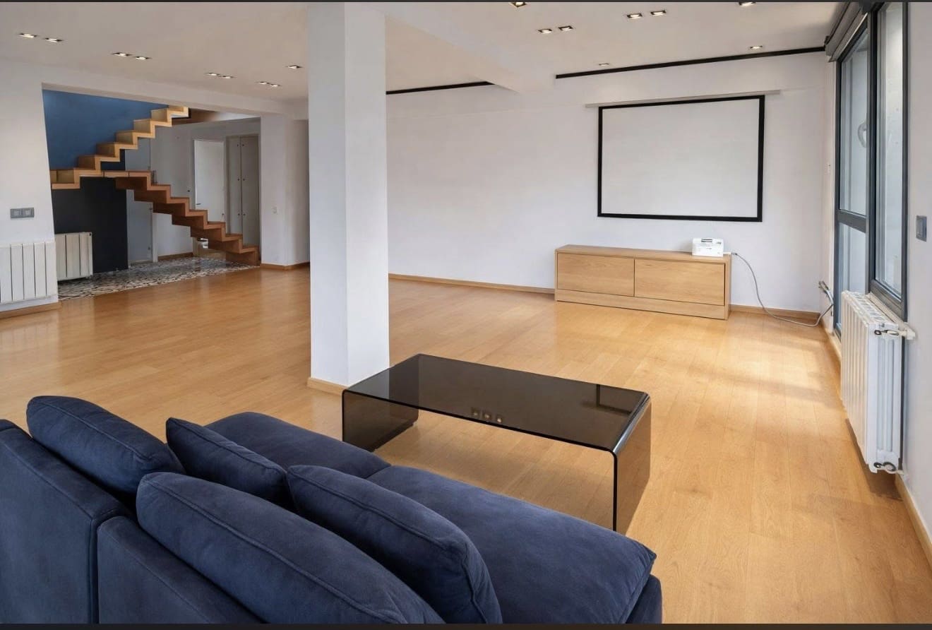 Chalet de 7 habitaciones en L'Eliana en venta con piscina - 875.000 € (Ref: 9669084)