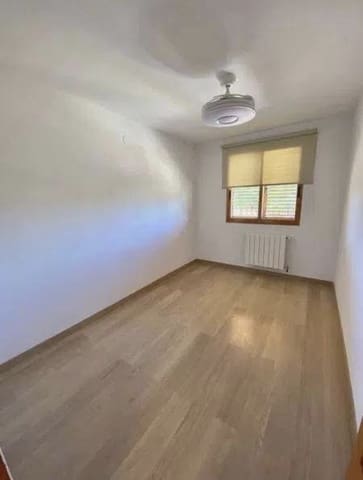 5 Zimmer Haus zu vermieten in La Cañada, Paterna mit Pool - 2.000 € (Ref: 9669086)