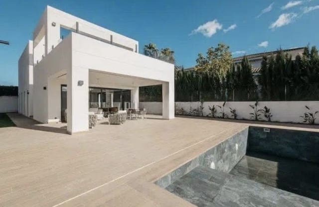 Villa/Maison de 3 chambres à louer à L'Eliana avec piscine - 5 500 € (Ref: 9669106)