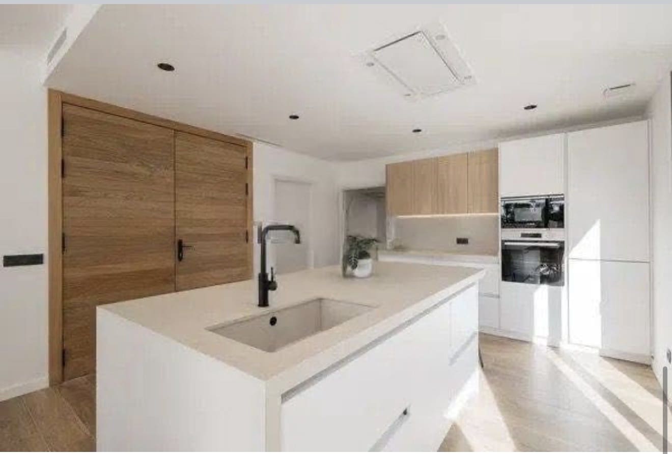 3 bedroom Villa for rent in L'Eliana with pool - € 5,500 (Ref: 9669106)