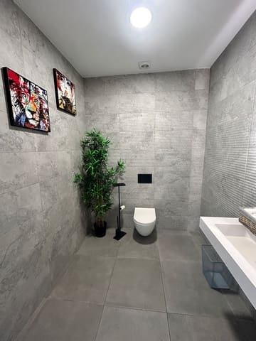 1 soveværelse Erhverv til salg i Valencia by med garage - € 170.000 (Ref: 9669281)