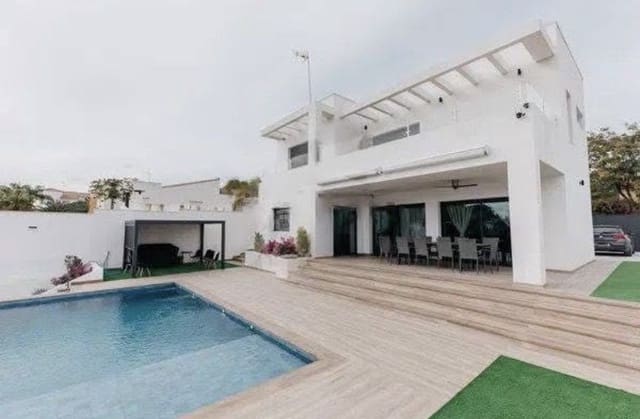 4 Zimmer Villa zu verkaufen in San Antonio de Benagéber mit Pool - 85.000 € (Ref: 9669287)