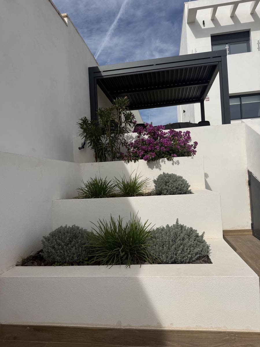 4 Zimmer Villa zu verkaufen in San Antonio de Benageber mit Pool - 850.000 € (Ref: 9669287)