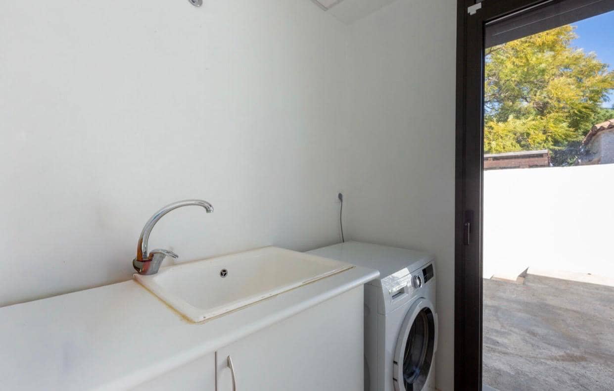 4 sovrum Villa till salu i L'Eliana med pool - 1 380 000 € (Ref: 9669444)