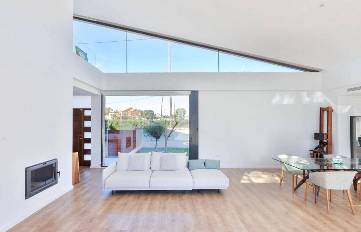 4 sovrum Villa till salu i L'Eliana med pool - 1 380 000 € (Ref: 9669444)