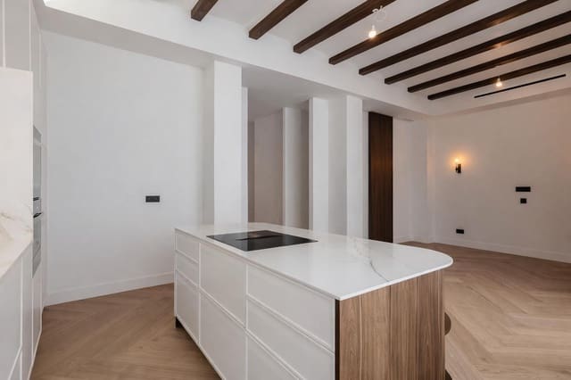 4 slaapkamer Appartement te koop in Valencia stad - € 1.310.000 (Ref: 9685624)