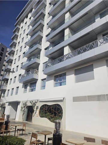 2 bedroom Apartment for rent in Valencia city - € 1,800 (Ref: 9720399)