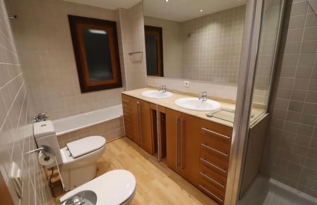 4 Zimmer Firma/Unternehmen zu vermieten in Masarrochos / Massarrojos, València Stadt mit Pool Garage - 2.800 € (Ref: 9723825)