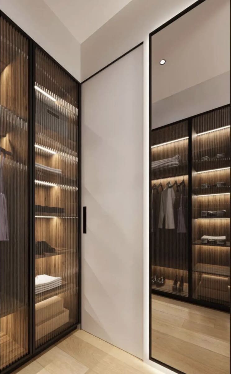 5 slaapkamer Rijtjeshuis te koop in La Canada met zwembad garage - € 700.000 (Ref: 9730577)