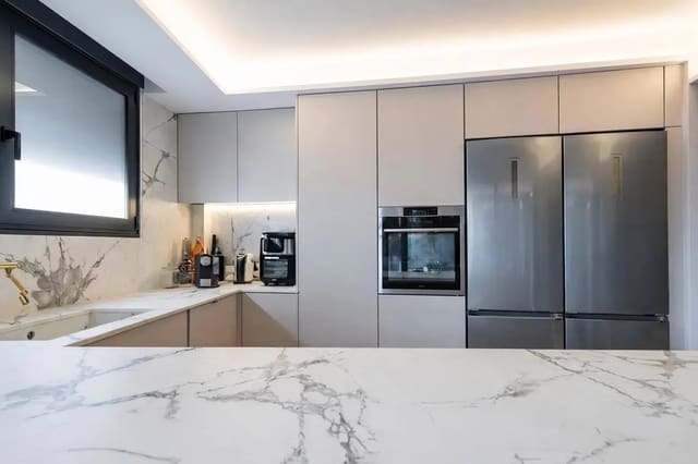 3 bedroom Apartment for sale in Valencia city - € 785,000 (Ref: 9778768)