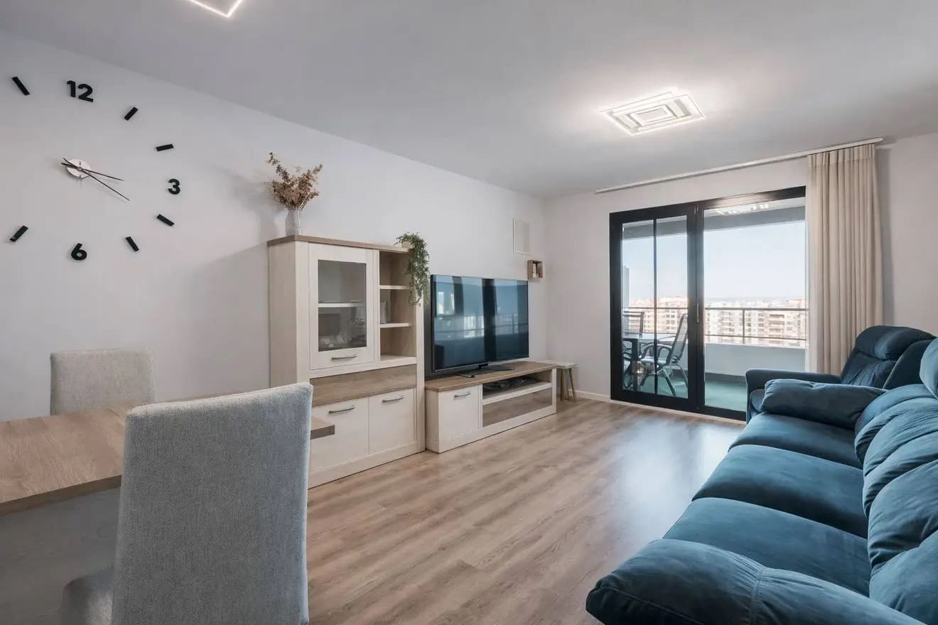 3 soveværelse Lejlighed til salg i Valencia de Don Juan med swimmingpool garage - € 475.000 (Ref: 9778810)