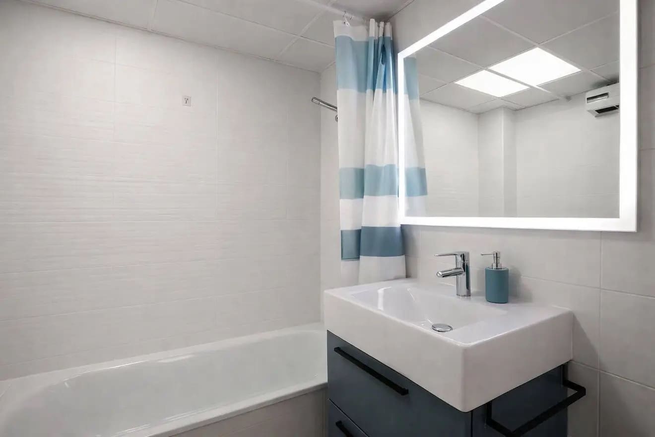 3 soveværelse Lejlighed til salg i Valencia de Don Juan med swimmingpool garage - € 475.000 (Ref: 9778810)