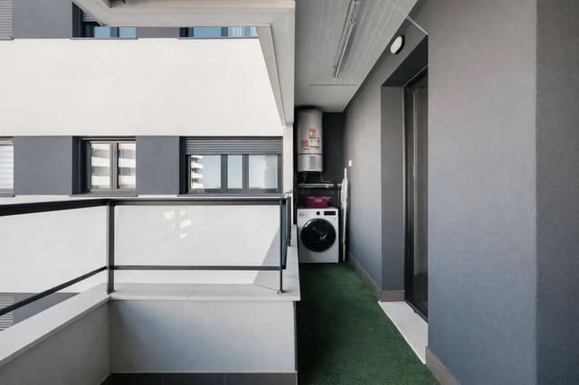 3 soveværelse Lejlighed til salg i Valencia de Don Juan med swimmingpool garage - € 475.000 (Ref: 9778810)