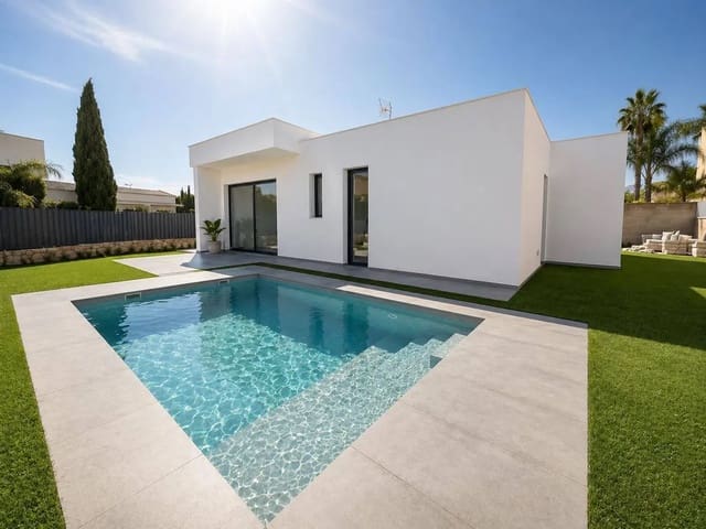 Chalet de 3 habitaciones en Llíria en venta con piscina - 420.000 € (Ref: 9808597)