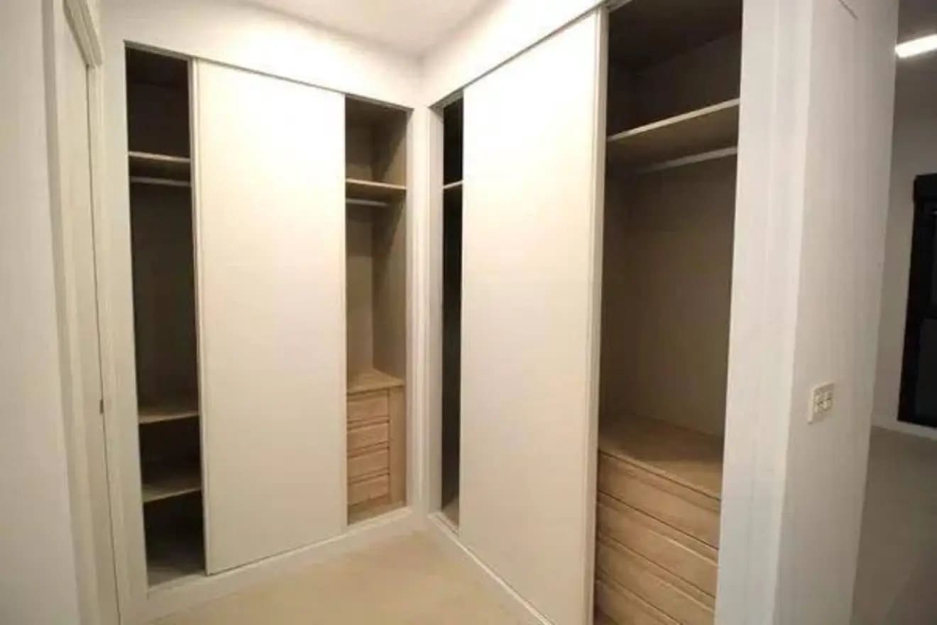 4 slaapkamer Rijtjeshuis te huur in Betera - € 4.200 (Ref: 9808950)