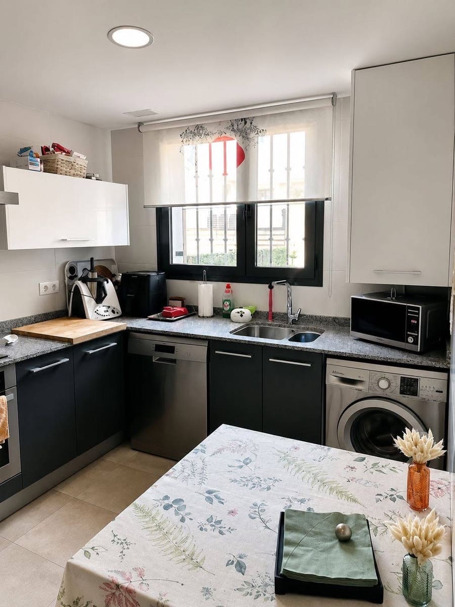 Ático de 4 habitaciones en San Antonio de Benagéber en venta - 445.000 € (Ref: 9844592)