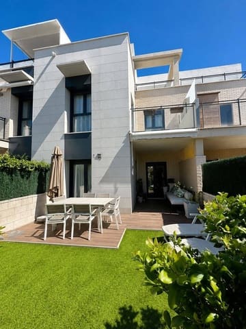 Ático de 4 habitaciones en San Antonio de Benagéber en venta - 445.000 € (Ref: 9844592)