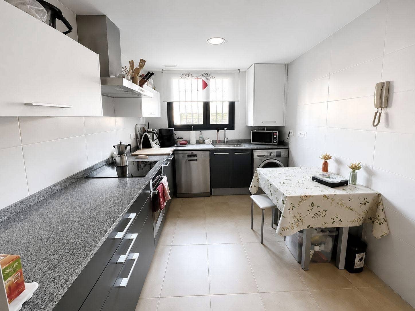 Ático de 4 habitaciones en San Antonio de Benagéber en venta - 445.000 € (Ref: 9844592)